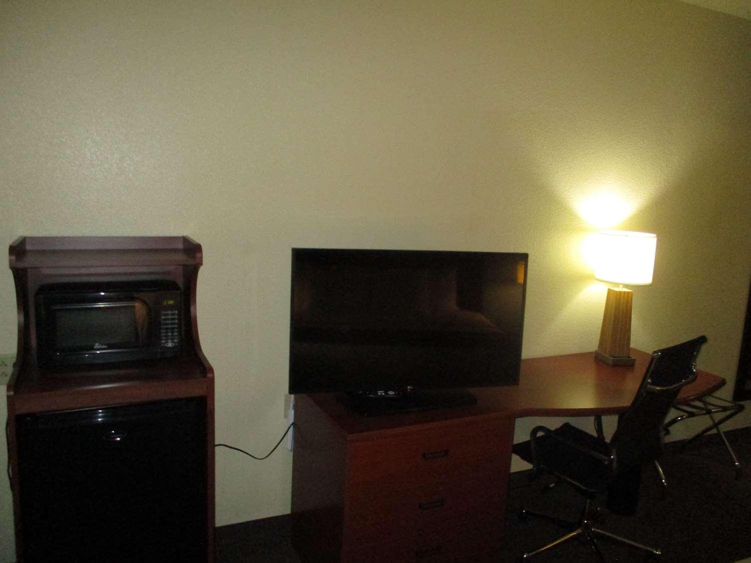 Best Western Coffeyville Central Business District Inn And Suites Exterior photo