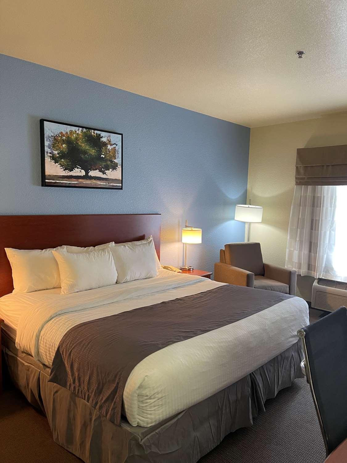 Best Western Coffeyville Central Business District Inn And Suites Exterior photo