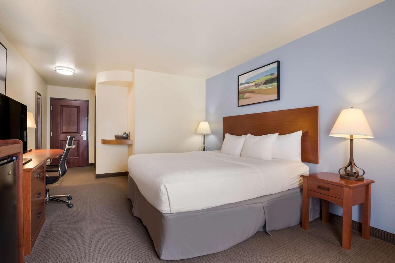 Best Western Coffeyville Central Business District Inn And Suites Exterior photo