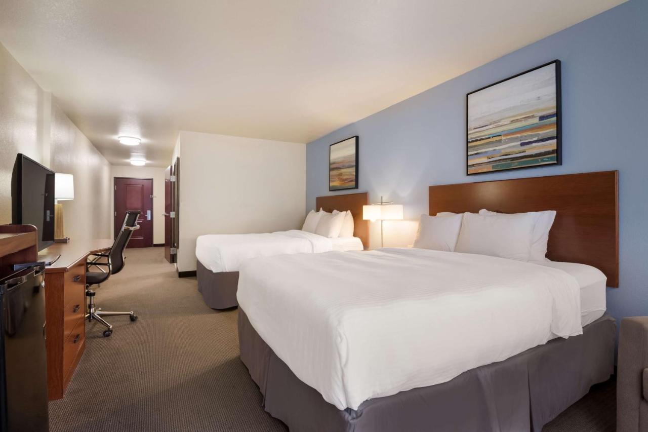Best Western Coffeyville Central Business District Inn And Suites Exterior photo
